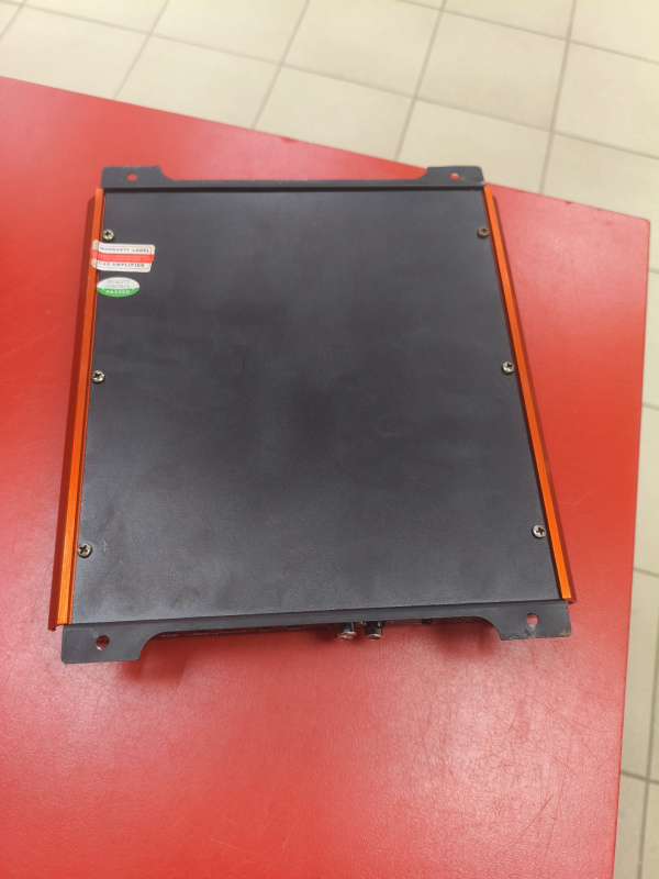 Авто усилитель Barracuda 1600 w