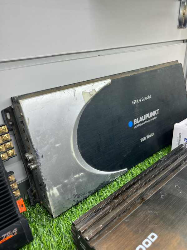 Авто усилитель  1000w