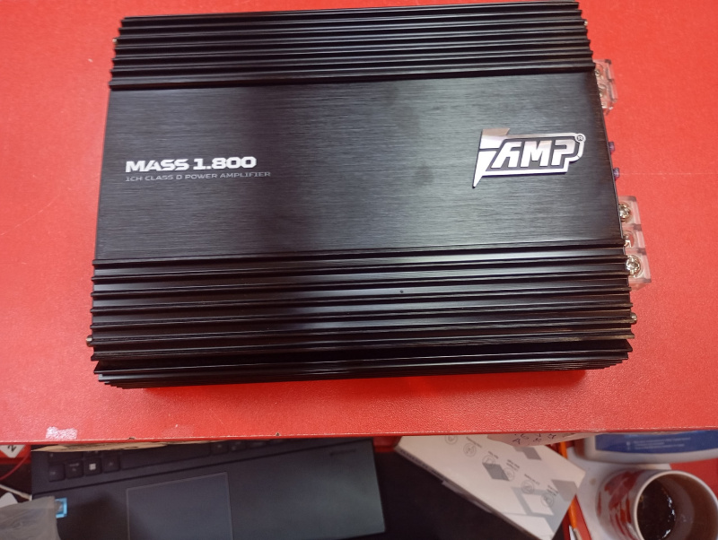 Усилитель  amp mass 1.800