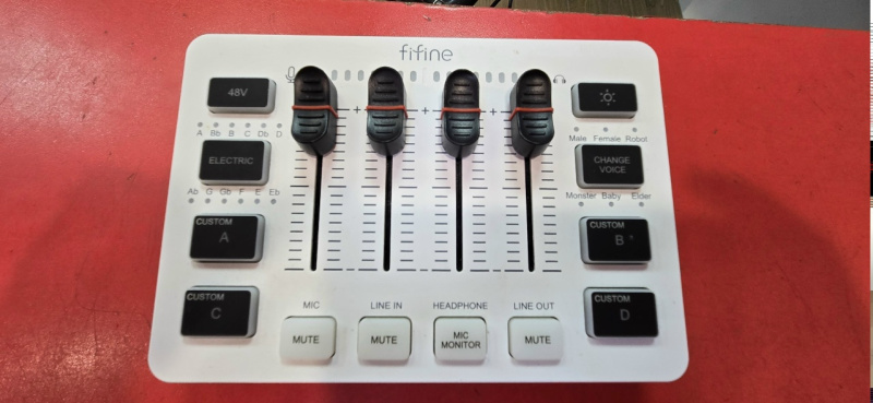 Усилитель Fifine Mixer SC3 Звуковая карта