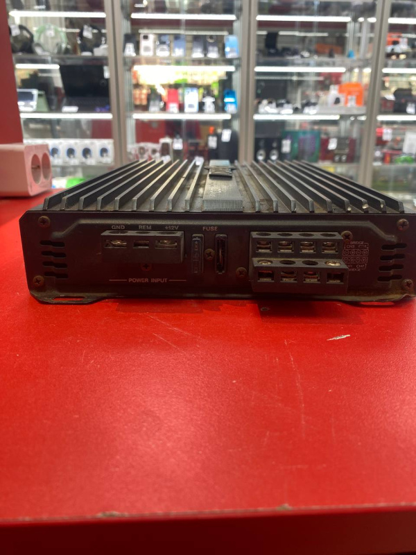 Авто усилитель ACV  lx4.60