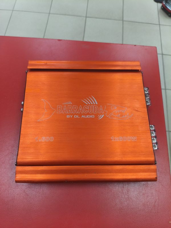 Авто усилитель Barracuda 1600 w